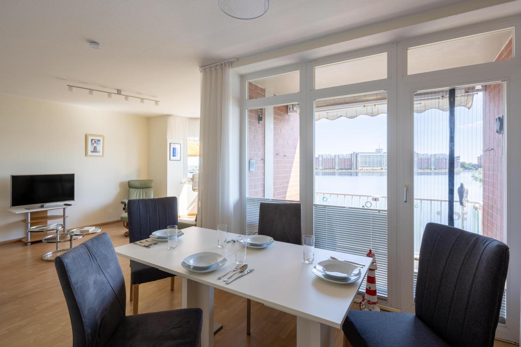 Gemuetliche Mit Meerblick Direkt Am Hafen Apartment